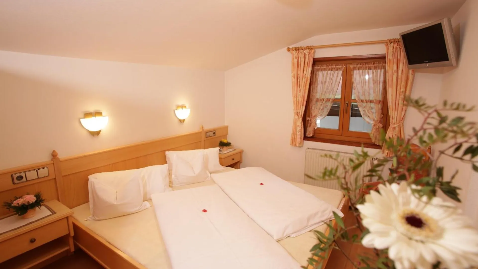 ** Guest house Gaestehaus Pretzner Hotel Reit im Winkl Germany